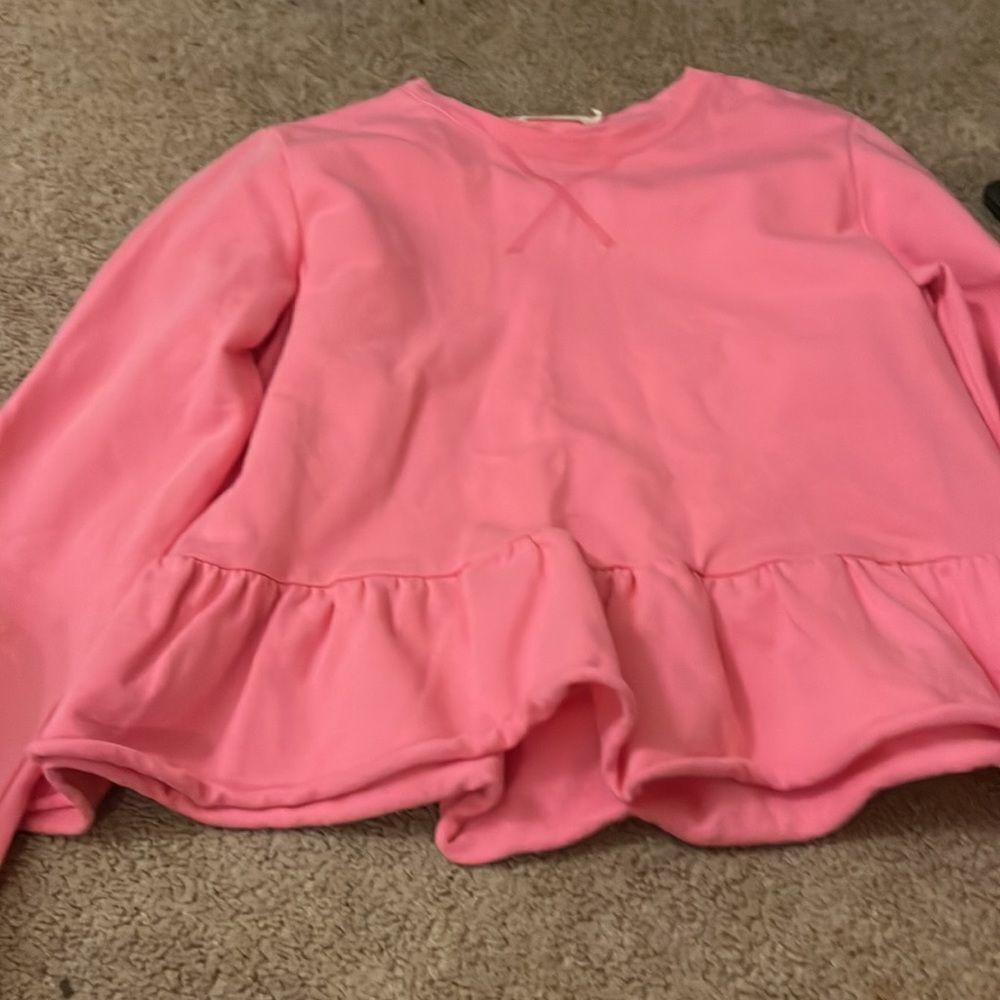Pink Ruffled Hem Women’s Sweatshirt - Picture 4 of 7
